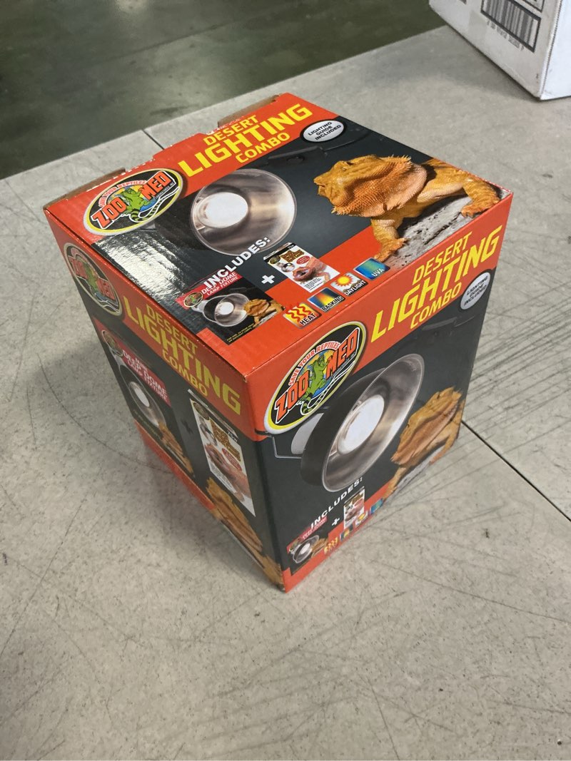 Condition photo showing New/Like New for Desert Lighting Combo Pack