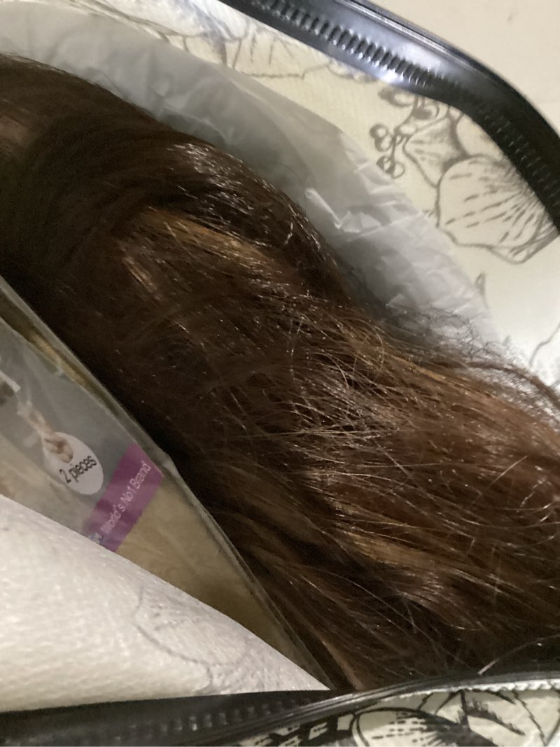 Condition photo showing New/Like New for Brown Highlight Short Wavy Wig for Women Shoulder Length Middle Part with Pre Cut Lace Hairline Wavy Wig Natural Appearance Synthetic Heat Resistant Fiber for Everyday Hairstyle 16 Inch highlight brown