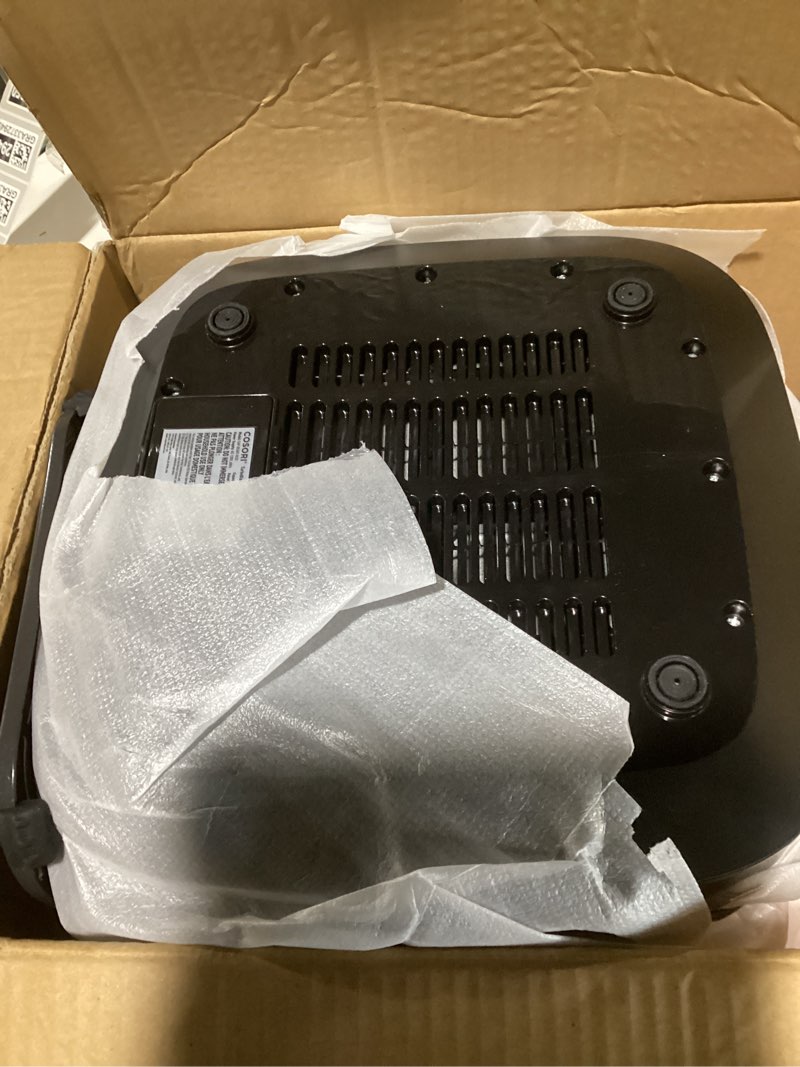 Condition photo showing Good Condition for Cosori 9-in-1 TurboBlaze Air Fryer 6 Qt, Premium Ceramic Coating, 90°–450°F, Precise Heating for Even Results, Air Fry, Roast, Bake, Broil, Dry, Frozen, Proof, Reheat, Keep Warm, 120V, Dark Gray Dark Gray 6QT Air fryer