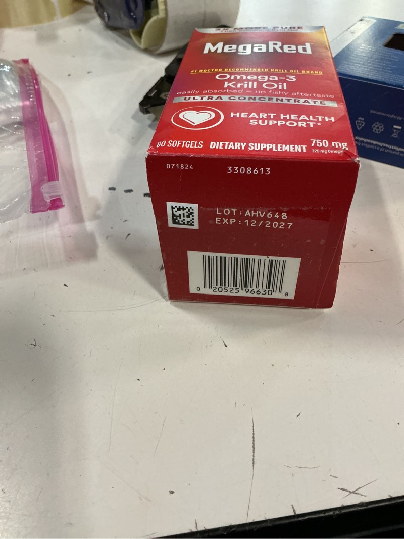 Condition photo showing New/Like New for exp: 12/2027- megared 750mg ultra concentration omega-3 krill oil - no fishy aftertaste as with fish oil, 80 softgels