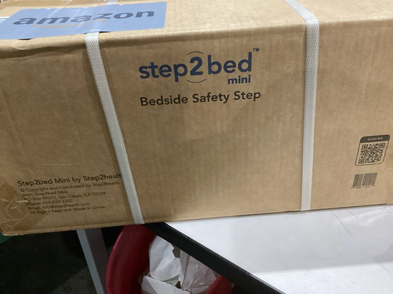 Condition photo showing Good Condition for step2bed Mini Step Stool with Handle for Elderly - Adjustable Height Bed Safety Rail for Seniors with Handicap Grab Bars - Stainless Steel Portable Step Stool for Bed (300 LBS Capacity)