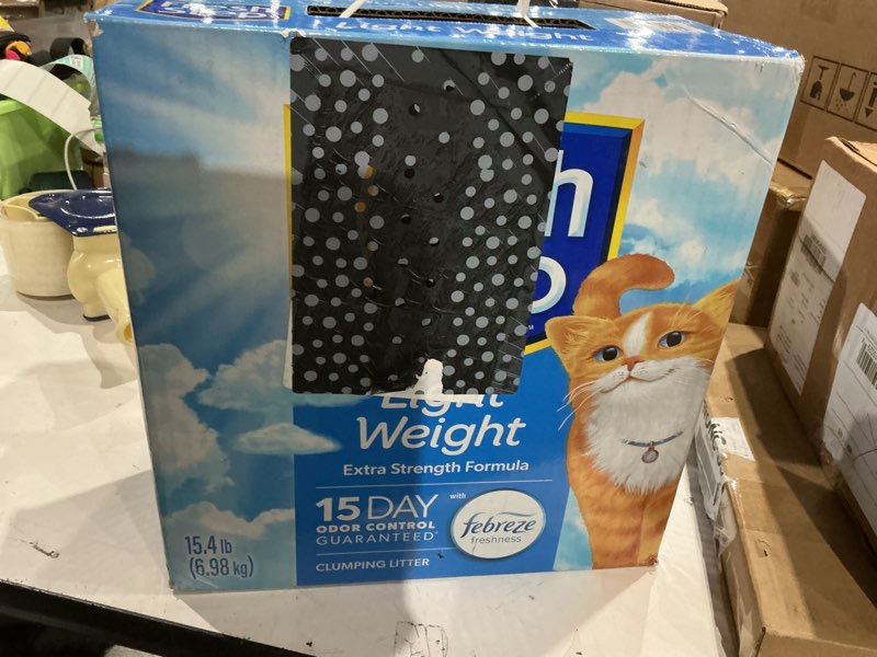 Condition photo showing New/Like New for Fresh Step Light Weight Clumping Litter, Extra Strength Formula With Febreze Freshness, 15.4 lb. Box (Package May Vary) Exteme 15.4 lb