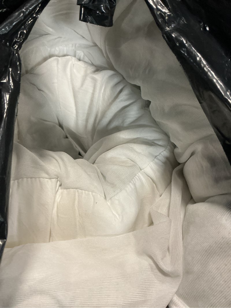 Condition photo showing Good Condition for DOWNCOOL 3 Inch Queen Mattress Topper – Cooling Memory Foam Mattress Topper for Back Pain Relief, Breathable Bamboo Viscose Air Layer, 1700 GSM Fill, Deep Pocket Fits 8–21 Inch