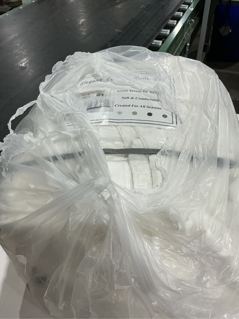 Condition photo showing As Is for sanracie cotton oversized king bedspread(128"x120"),white waffle quilt set 3pcs soft lightweight extra large king quilt bedding set,farmhouse coverlet quilt set shabby vintage chic bedding set oversized king plus(128*120) white
