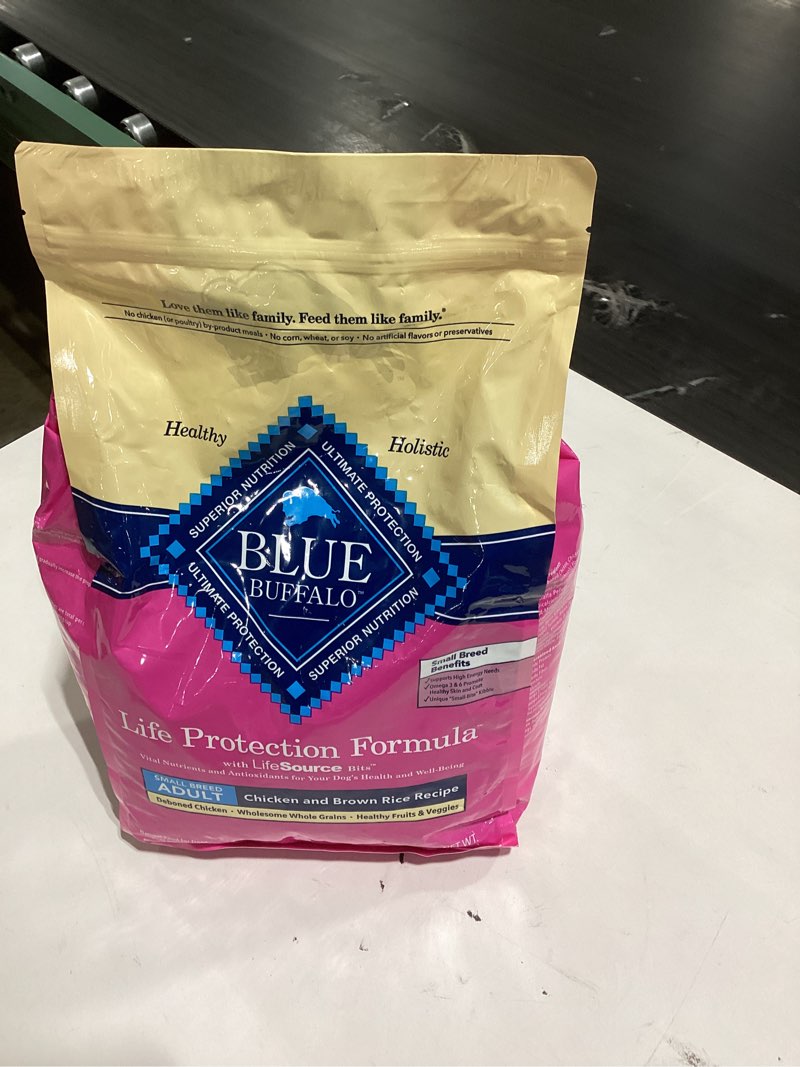 Condition photo showing New/Like New for blue buffalo life protection formula adult small breed dry dog food, supports high energy needs, made with natural ingredients, chicken & brown rice recipe, 5-lb. bag chicken & brown rice 5 pound (pack of 1)