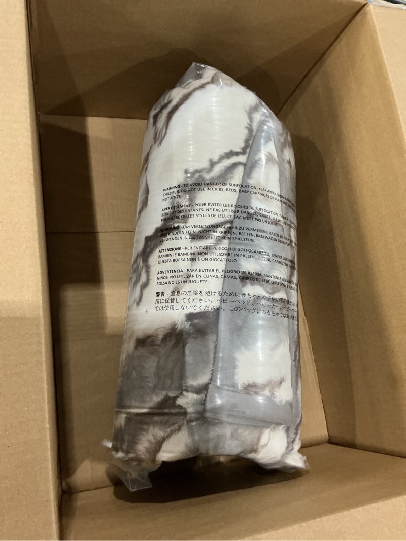 Condition photo showing New/Like New for evergrace ultra soft luxury fluffy faux rabbit fur throw blanket, thick warm bubble throw for bed, cozy plush reversible blankets for couch, chair, sofa, beige & gray, 60x80 inches marble beige & grey chocolate 60"x80"