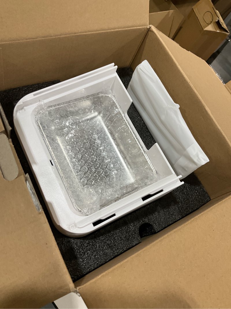 Condition photo showing Good Condition for PETLIBRO RFID Automatic Cat Feeder, Collar Sensor-Activated Personalized Meals, Cats Recognition & Diet Tracking for Multi-Pet Homes and Different Diets, 5G&2.4G Wi-Fi Programmable Cat Food Dispenser