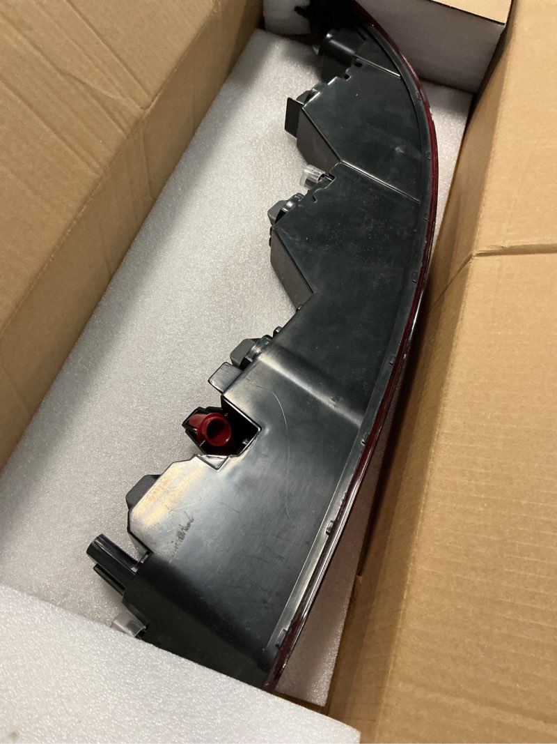 Condition photo showing Good Condition for Carbhub Rear Bumper Light Left Driver Compatible with Audi Q5 2018 2019 2020 2021 Lower Tail Fog Brake Lamp Replaces 80A945069A AU2800123 16992833