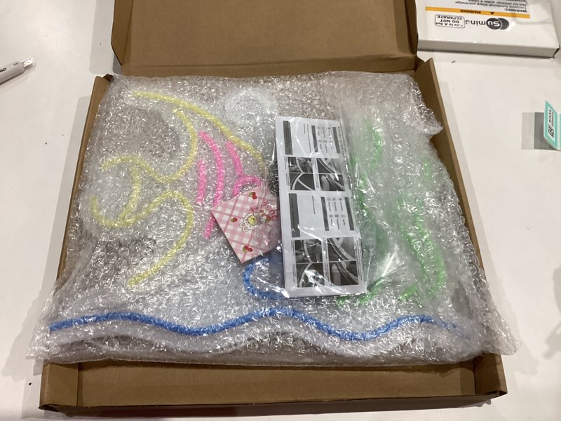 Condition photo showing Good Condition for Tropical Fish Neon Sign for Wall Decor, Fish Led Signs for Room, USB Dimmable Neon Lights for Fish Shop Bar Home Pub Club Man Cave Party Store Office Restaurant Ocean Museum Decoration