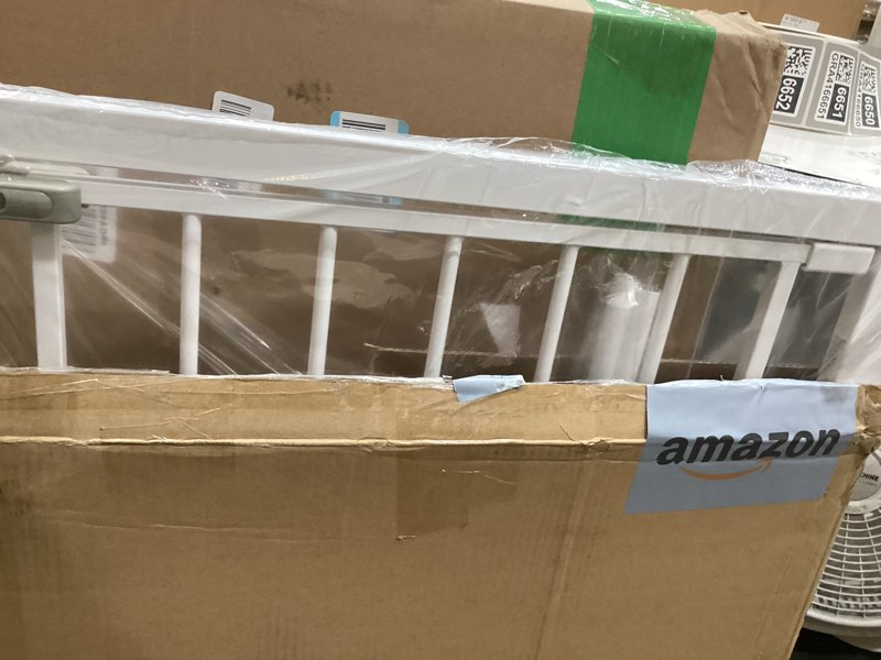 Condition photo showing Good Condition for safety 1st easy install walk thru baby gate for doorway with door, dog gates, fits 29"-38", easy install 28" tall, white 1-pack 29" to 38" wide x 28" tall white