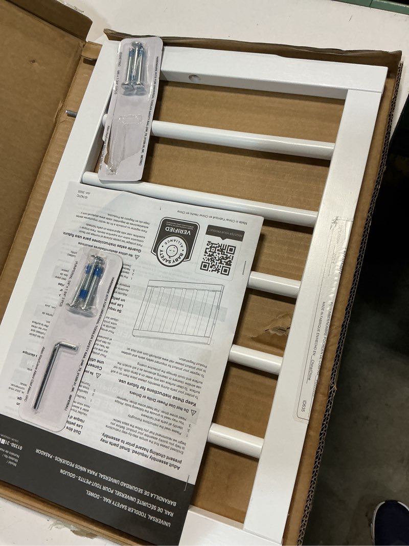 Condition photo showing New/Like New for graco toddler safety guardrail-dowels (white) - greenguard gold certified, safety guardrail for convertible crib conversion to toddler bed, non-toxic finish dowels white