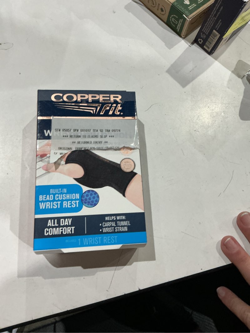 Condition photo showing New/Like New for copper fit® health wrist relief plus support | carpal tunnel | one size fits most