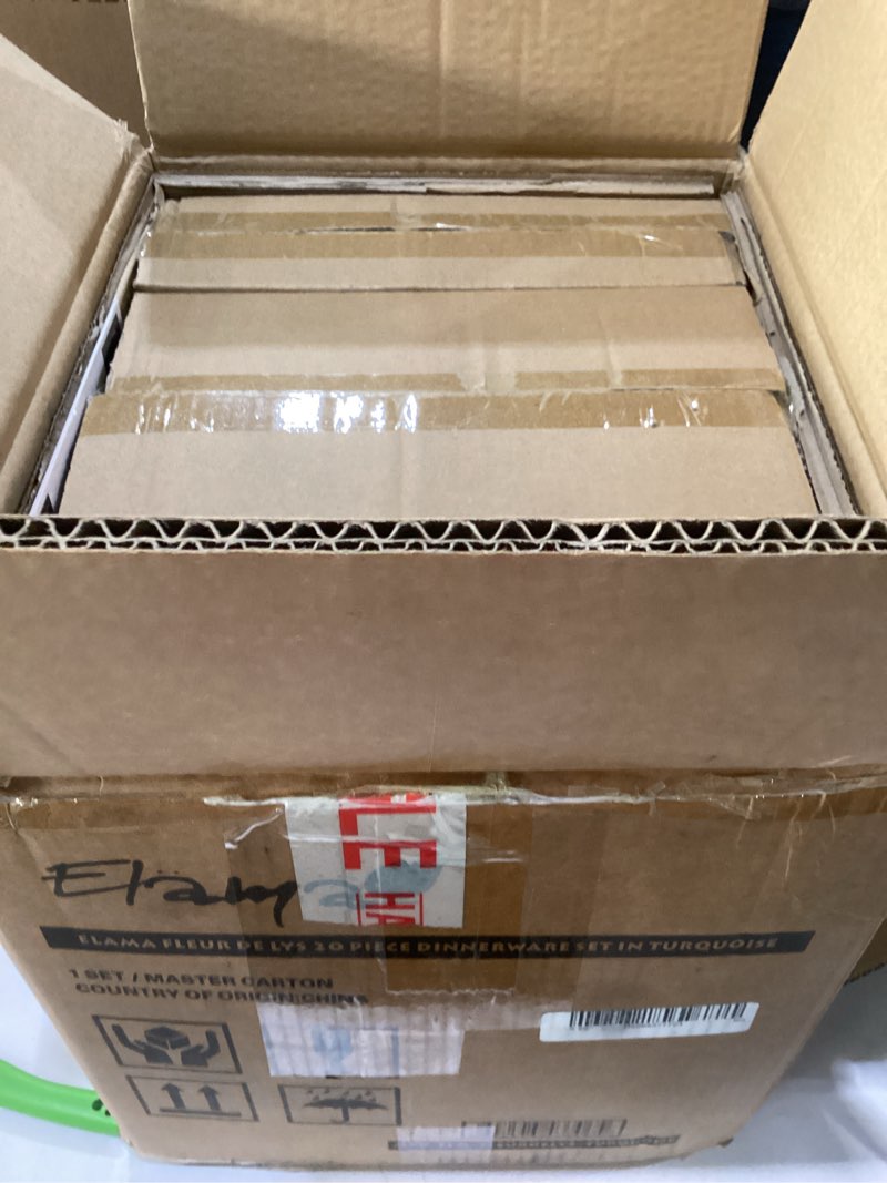 Condition photo showing New/Like New for Elama Scalloped Round Stoneware Elegant Dinnerware Dish Set, 20 Piece, Turquoise