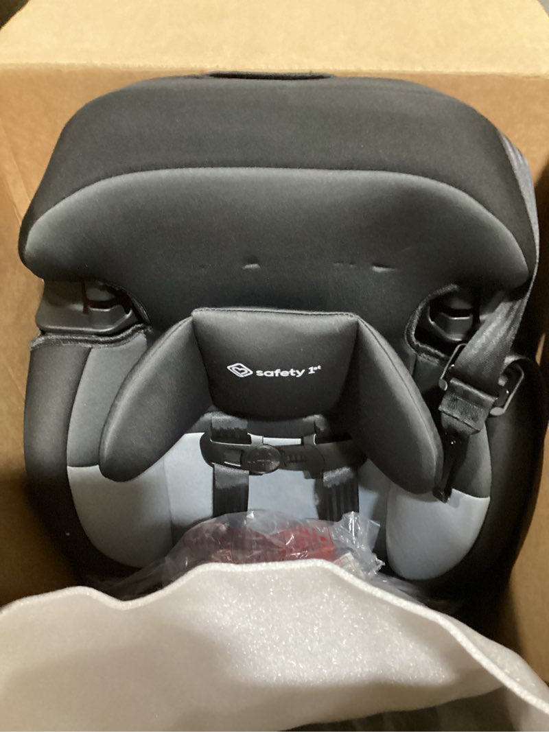 Condition photo showing Good Condition for safety 1st grand 2-in-1 booster car seat, converts from high back to belt-positioning booster, high back seat for kids 40-65, and belt-positioning 40-100 pounds, black sky