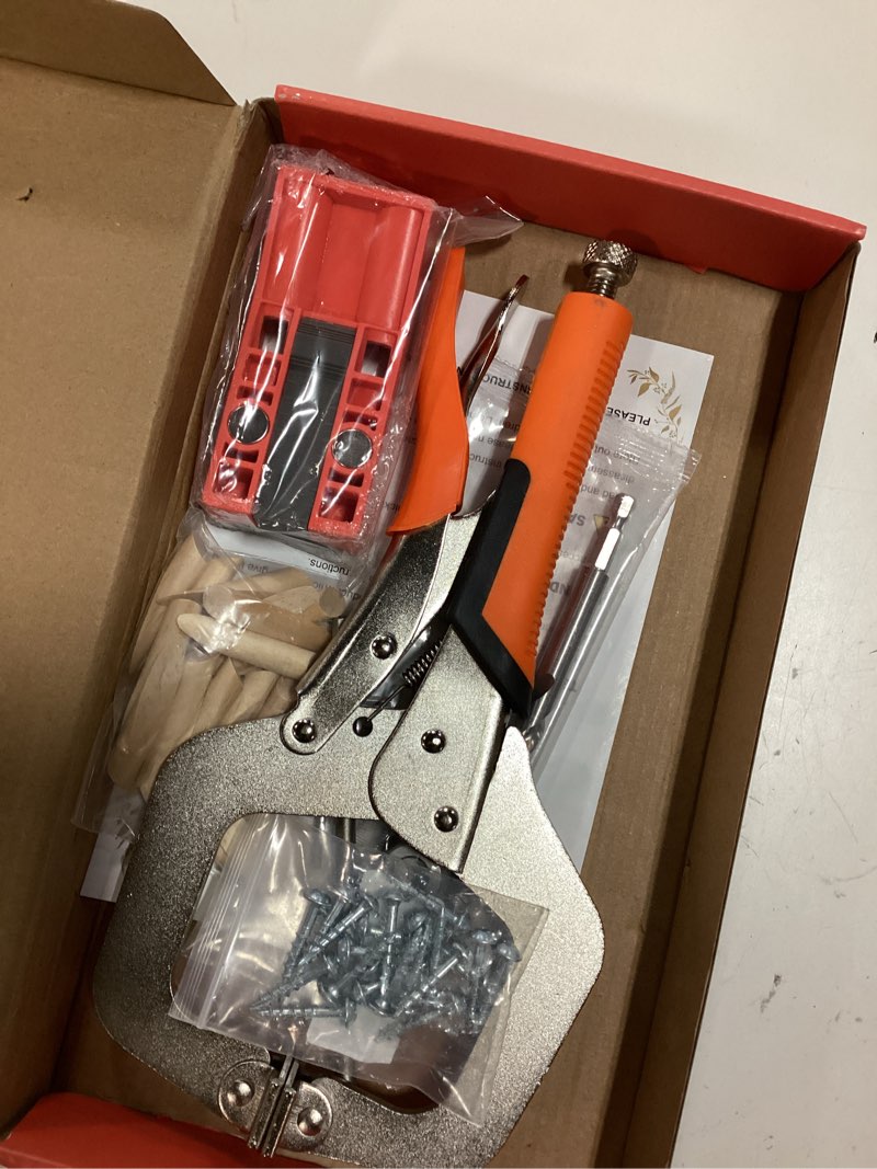 Condition photo showing Good Condition for pocket hole jig system kit, pocket screw jig with 11 inch clamp, square driver bit, hex wrench, depth stop collar, step drill bit, coarse square driver screws, all in one for joinery work metal and plastic