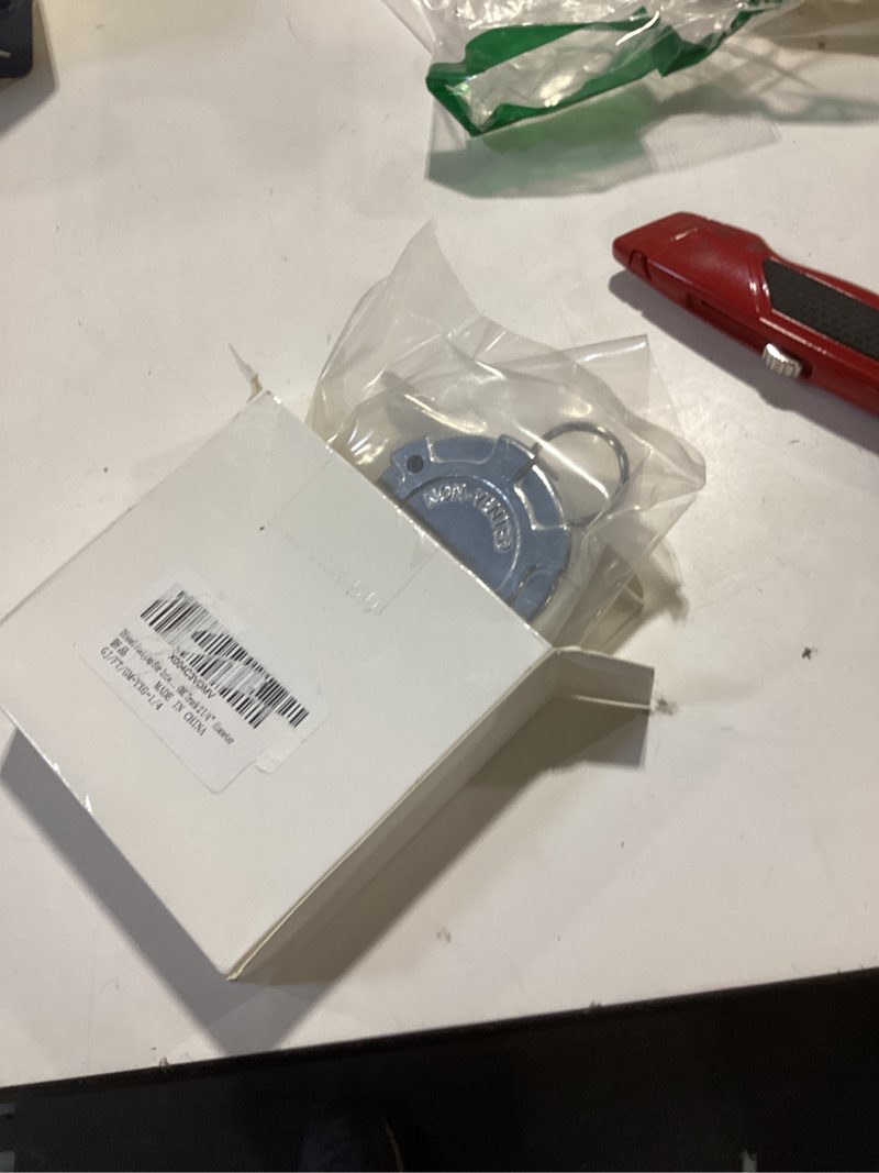 Condition photo showing Good Condition for diesel fuel cap 2 1/4" for international ford gmc trucks, non-locking, aluminum, female fitting, non-vented
