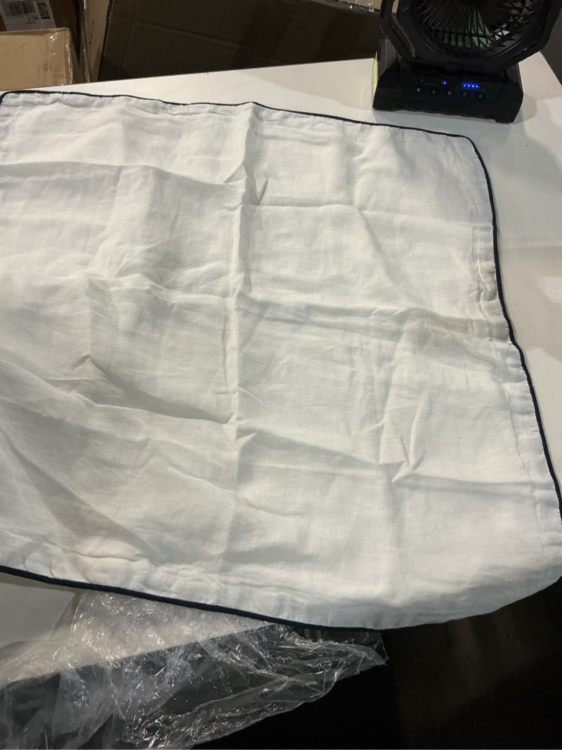 Condition photo showing As Is for signature giza cotton sateen euro sham (26x26) 