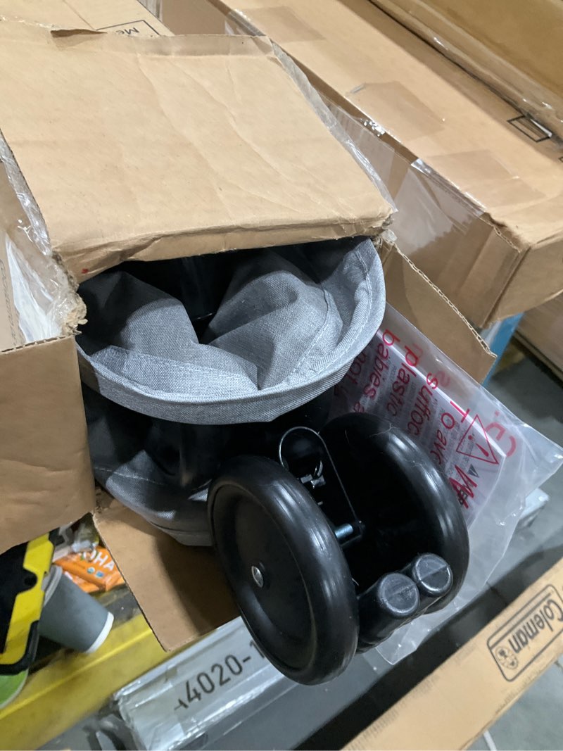 Condition photo showing Good Condition for Dream On Me Aero Travel Lightweight Stroller - Gray