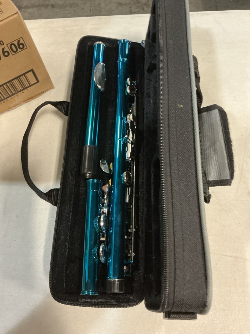Condition photo showing Good Condition for blue c flute closed hole 16 keys flute nickel-plated for beginner, student and professionals with carrying case, metal stand, gloves, tuning rod, cleaning kit(blue)