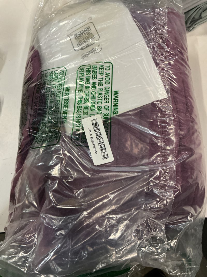 Condition photo showing Good Condition for Homemate Heated Blanket Electric Throw - 50"x60" Heating Blanket Throw 1/2/4/6/8 Hours Auto-Off 10 Heat Level Over-Heat Protection Flannel Sherpa ETL Certification 05 - Purple 50 Inch x 60 Inch