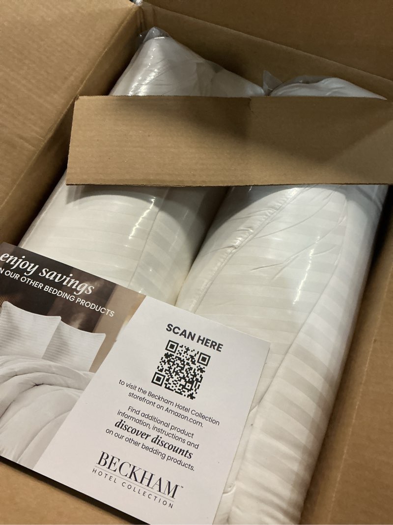 Condition photo showing New/Like New for Beckham Hotel Collection Bed Pillows Standard/Queen Size Set of 2 - Original Soft Down Alternative Pillow for Sleeping - Soft Support for Back, Stomach or Side Sleepers Queen / Standard White
