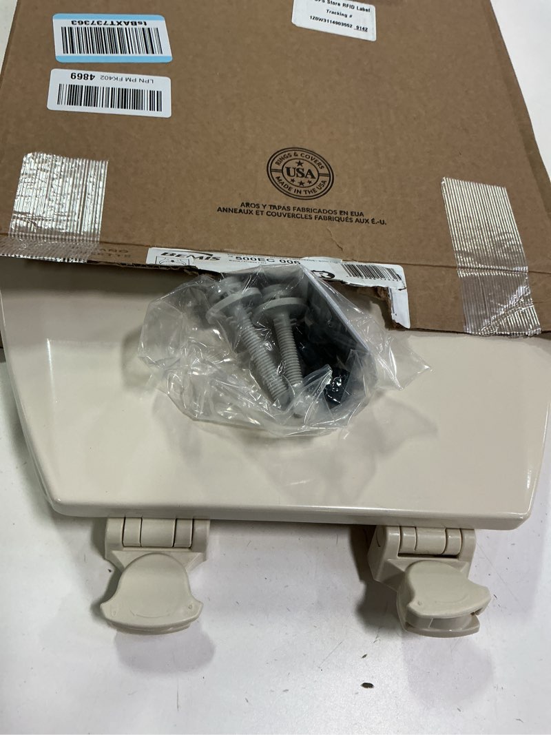 Condition photo showing Good Condition for Bemis 500EC 006 Toilet Seat, 1 Pack Round, Bone Bone Round