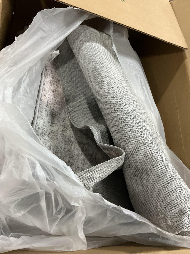 Condition photo showing Good Condition for GENIMO Washable Area Rugs for Living Room, 8x10 Modern Non Slip Rugs, Low Pile Lightweight Soft Print Rug for Bedroom, Dining Room, Home Office, Grey Grey White 8' x 10' (Rectangular)( similar no same)