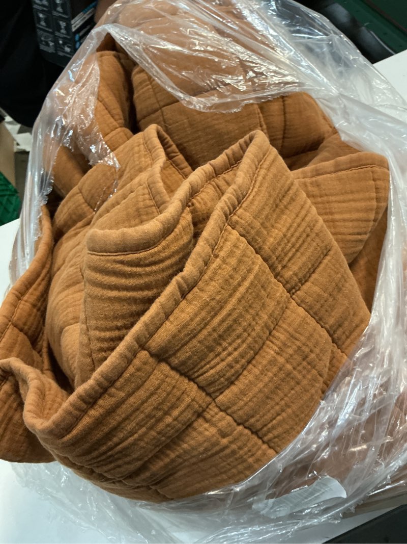 Condition photo showing As Is for quince organic cotton gauze box quilt, king/cal king, terracotta