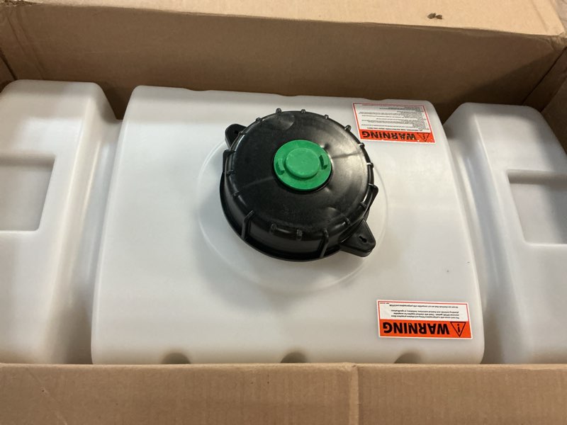Condition photo showing Good Condition for 50 gallon water storage tank and sprayer tank, square plastic reservoir for water and non-flammable liquids, 38.00" l x 18.85" w x 22.55" (107049a03)