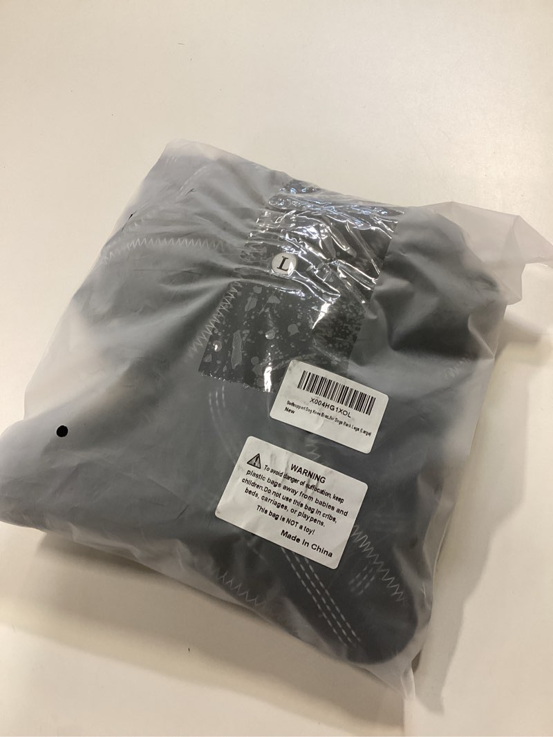 https://lotting-media.assets.bidfta.com/lotting_e03ec3f4-47be-427c-a274-159601f69afb