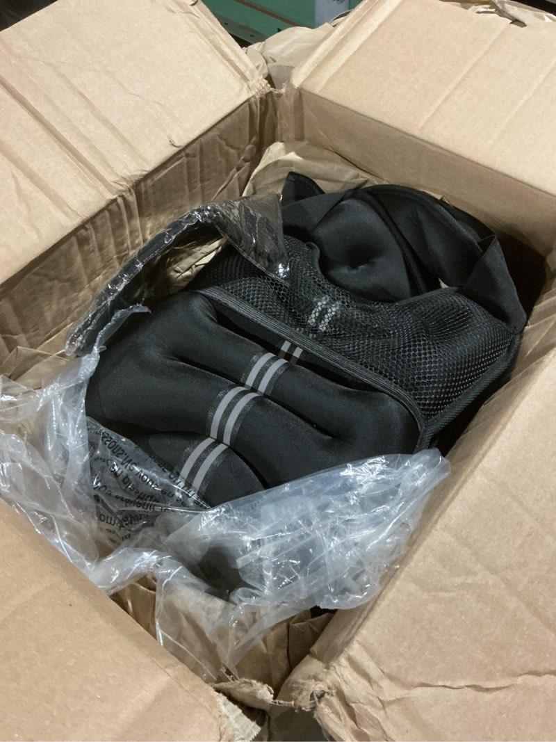 Condition photo showing Good Condition for zelus weighted vest, 6lb/8lb/12lb/16lb/20lb/25lb/30lb weight vest with reflective stripe for workout, strength training, running, fitness, muscle building, weight loss, weightlifting 12lb black