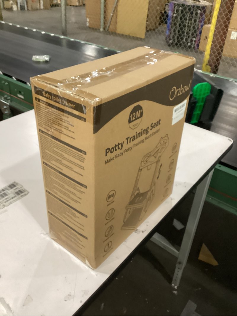 Condition photo showing New/Like New for Pottytraing seat