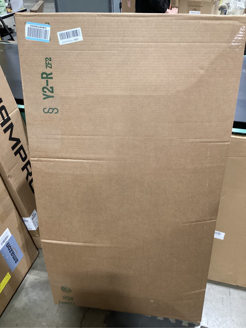 Condition photo showing Good Condition for mlily foldable mattress, 4 inch single tri fold memory foam mattress topper, floor bed with washable cover for camping, rv travel and guest sleeping mat, 75"×25"×4", white single 75"×25" 4 inch