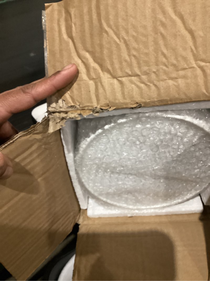 Condition photo showing As Is for Sziqiqi White Tall Vases for Floor: 27.6/21.7in Metal Cylinder Handmade Flower Holder Extra Large Decorative Vase Set of 2 Modern Honeycomb Texture Big Standing Vase for Living Room Home Corner