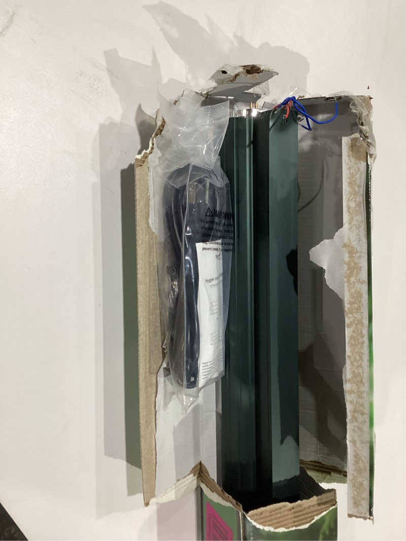 Condition photo showing As Is for T5 Reptile Light Fixture Green Combo Kit 39W Light Fixture Reptile Terrarium Hood 10.0 UVB Light Bulb Fluorescent Tube Ideal for Tropical and Deserts Such as Bearded Dragon Lizards and Tortoises 39W 34.5IN Green