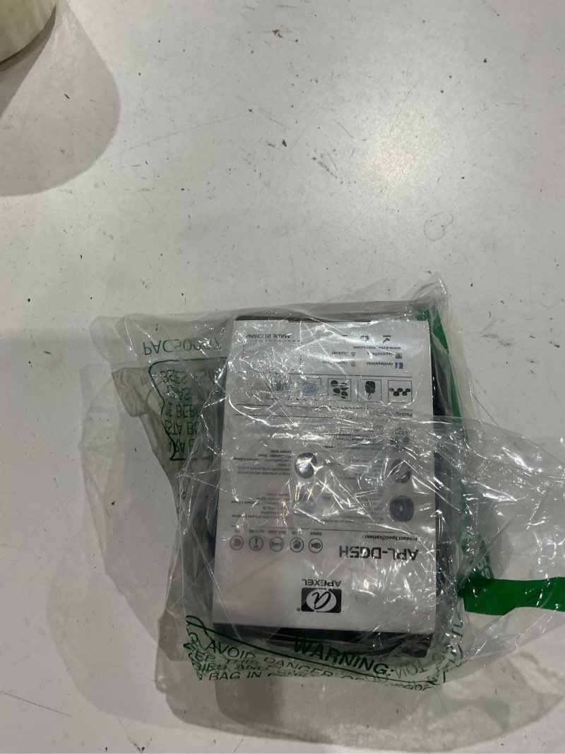 Condition photo showing Good Condition for miao lab 5 in 1 phone camera lens kit -0.63x wide angle lens & 15x macro lens+190°fisheye lens/cpl + 2x telephoto lens compatible with iphone samsung sony and most of smartphone 5 in 1 lens kit