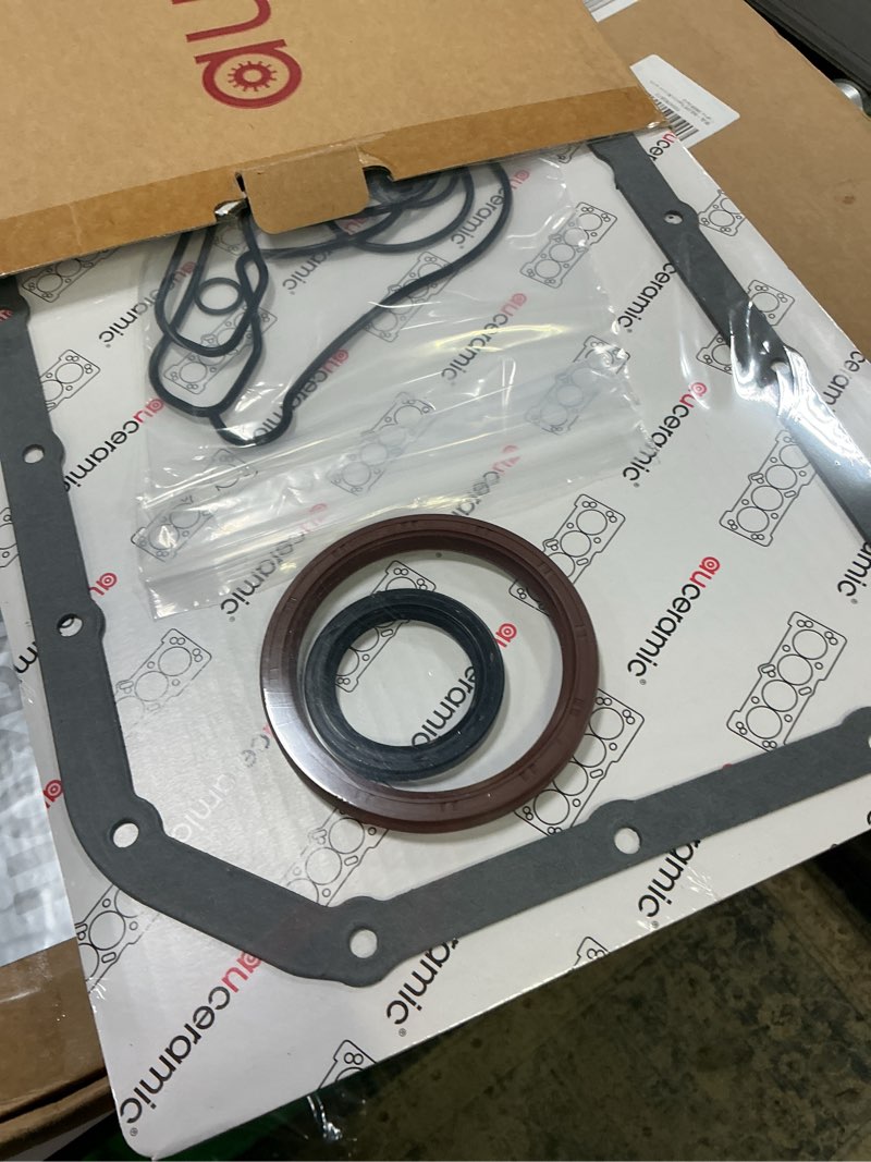 Condition photo showing Good Condition for CS26399 Oil Pan Gasket Set Fit for 2002-2015 Acura Rsx Type-S Rsx CSX Tsx ILX Cr-V 2003-2009 Honda Civic CR-V Element 2.0L 2.4L L4 06114-PND-030