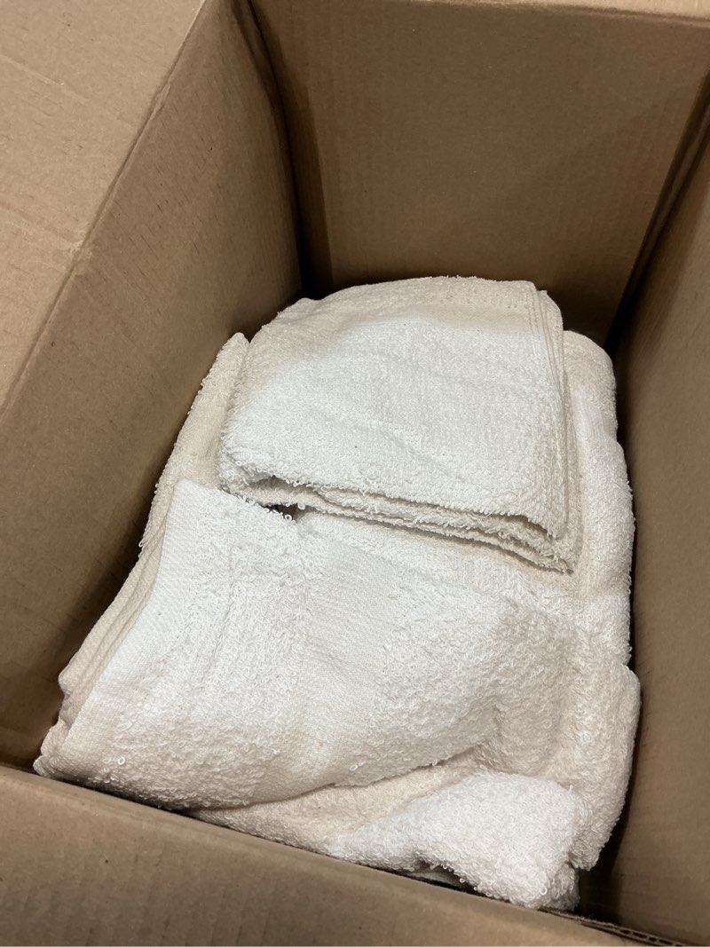 Condition photo showing As Is for (Pack of 12 White Bath Towels Bulk 20x40 Inches -100% Cotton Economy Cheap Bath Towels for Commercial Uses, Gym, Salon, Spa & Hair - Quick Drying -Bath Towel Sets Bulk 20x40 pack of 12 White