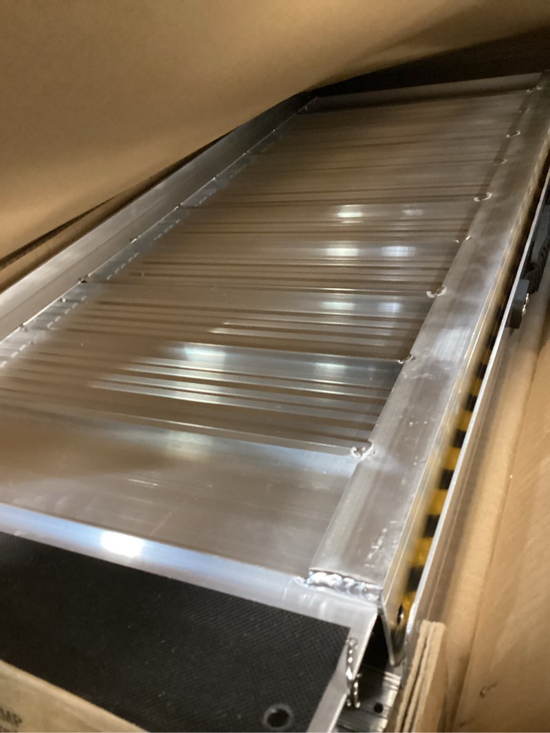 Condition photo showing Good Condition for 3FT Portable Wheelchair Ramp, Non-Slip Aluminum Folding Handicap Ramp, 800 LBS Capacity Door Threshold Ramps for Home Steps, Scooter Ramp for Car, Doorways, Curbs, Stairs, Cart, Wheel Chair Steps 3FT (Usable height 3-9 inch)
