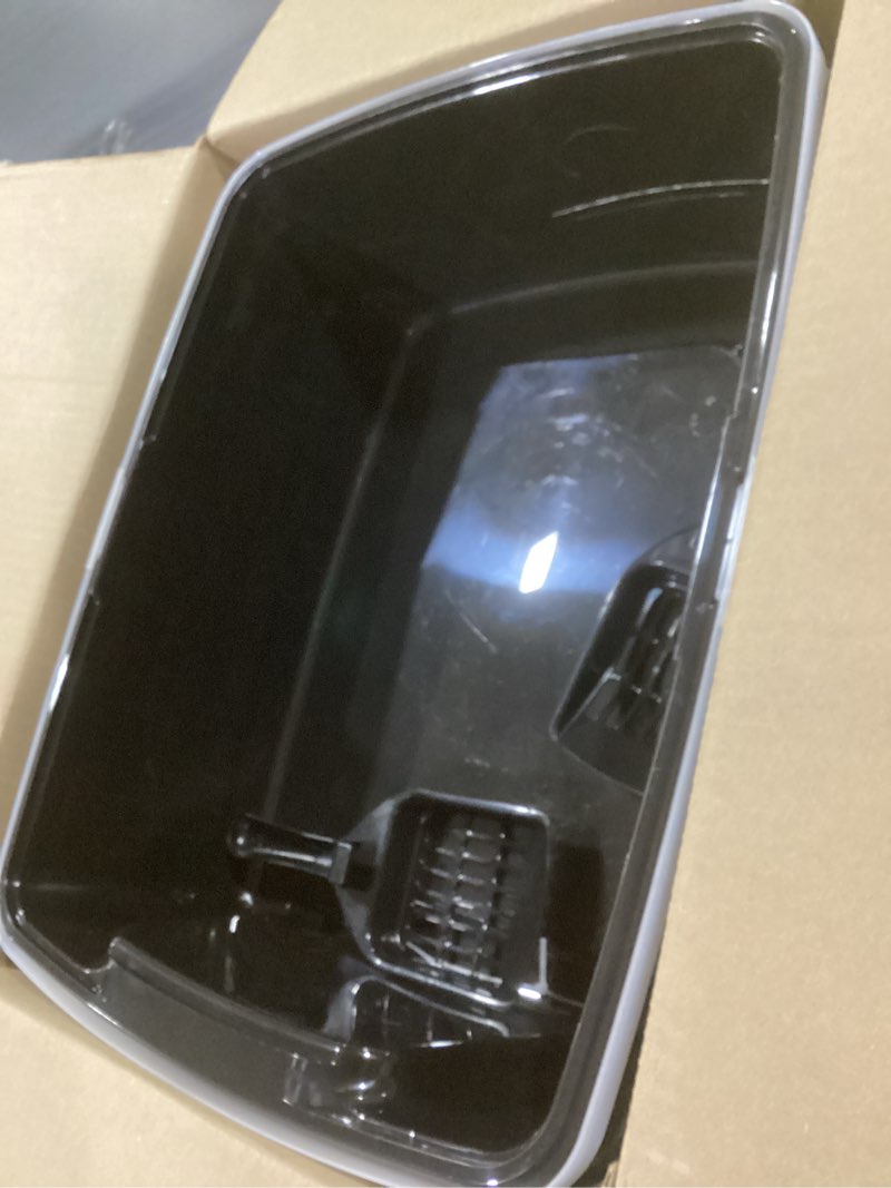 Condition photo showing Good Condition for IRIS USA 2 Pack Large Open Top Cat Litter Box with High Sides, Scatter Shield & Scoop, Black, for Indoor Cats, Kittens or Multicat Homes