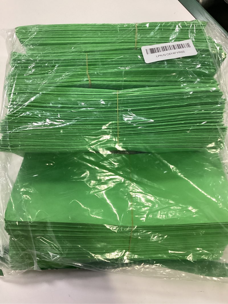 Condition photo showing New/Like New for 400 pack #10 green letter envelopes, 9.5 x 4 inches business envelopes standard v flap letter envelopes for holiday office mailings