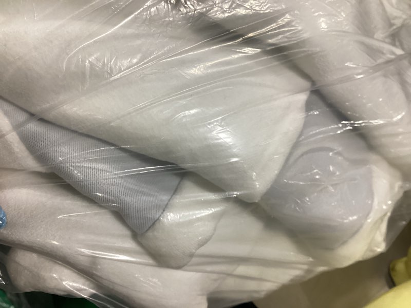 Condition photo showing Good Condition for velvet white soft curtains quince 