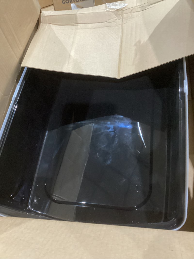 Condition photo showing Good Condition for IRIS USA XX-Large Cat Litter Box, Open Top Extra Large Litter Box for Big Cats and Multi-Cat Households, High Sided Scatter Shield, Easy to Clean, 30"L x 20"W x 14"H, Black XXL Black