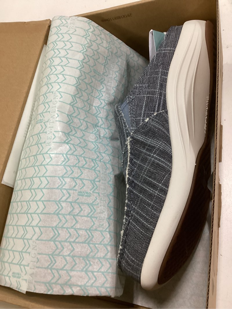 Condition photo showing New/Like New for Revitalign Womens Siesta Canvas 7.5 Wide Blue