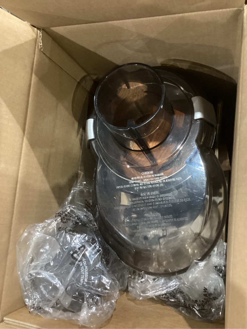 Condition photo showing Good Condition for Hamilton Beach Juicer Machine, Big Mouth 3” Feed Chute for Whole Fruits and Vegetables, Easy to Clean, Centrifugal Extractor, Vegetable & Fruit Juicer, BPA Free, 800W Motor, White White 800W Motor