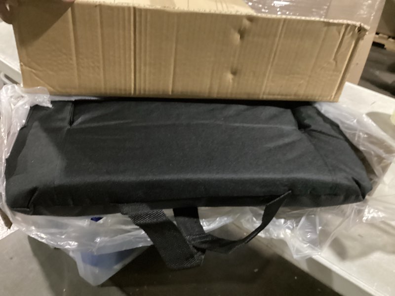 Condition photo showing Good Condition for HOPERAN 21" 2pcs Dual-Sided Heated Stadium Seats for Bleachers with Back Support, 3 Levels Heating Stadium Seating for Bleachers Seat with Backrest, 5 Pockets Portable Stadium Chair for Outdoor Black 21"