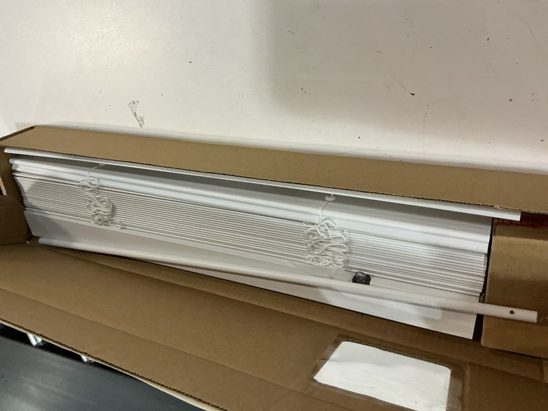 Condition photo showing Good Condition for Allen + roth 23 in  x 36 in withe , 2 in cordless faux wood blind 