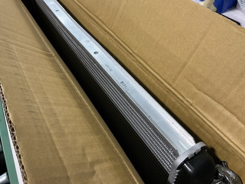 Condition photo showing As Is for TRQ Radiator Assembly Aluminum Core Compatible with 08-09 Audi TT Quattro 10-14 Volkswagen Golf 05-10 Jetta 08 R32 06-09 Rabbit CU2995 VW3010150 RDA82730