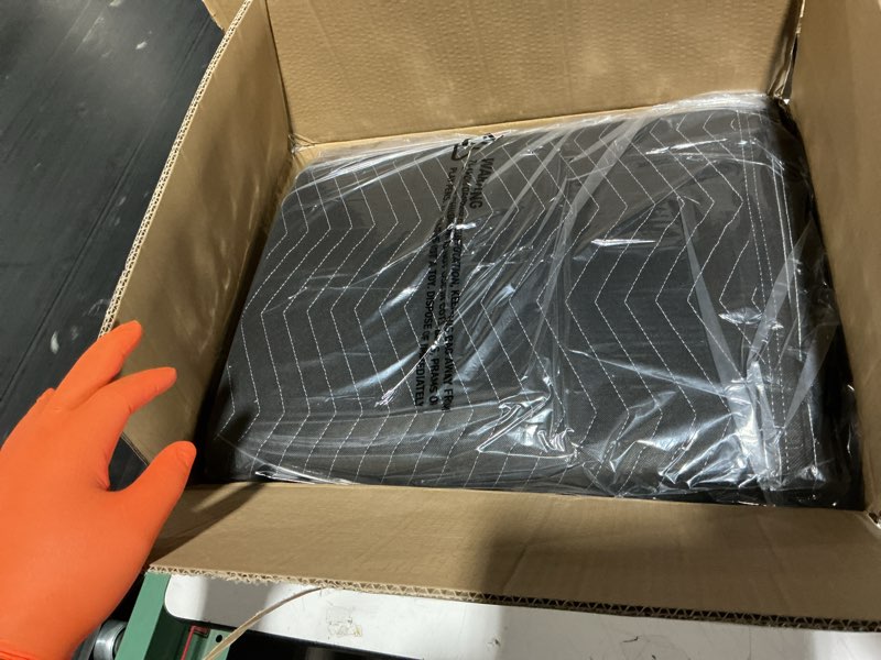 Condition photo showing Good Condition for 2 pcs large sound dampening blanket 80" x 72", 850gsm acoustic blanket with grommets, heavy duty studio sound absorption blankets,acoustic blanket noise reduce for room,light blocker,moving blankets 72 x 80 inch