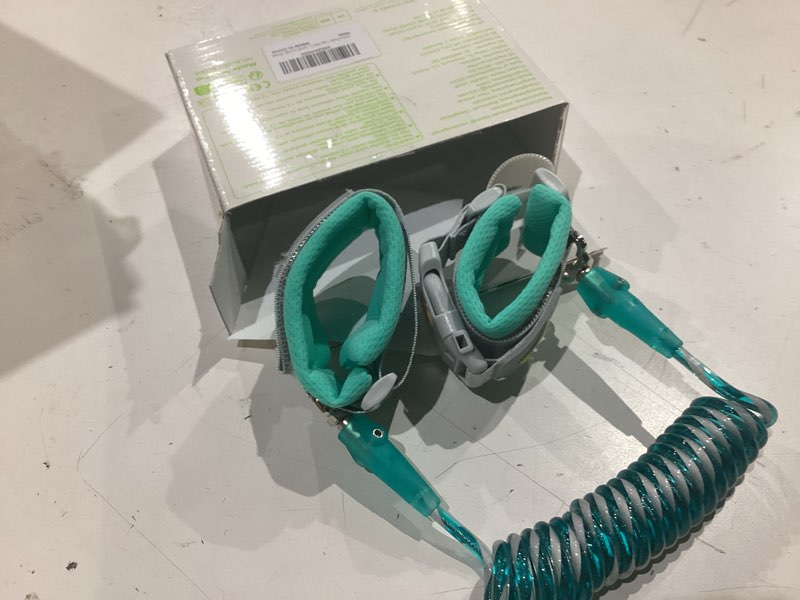 Condition photo showing Good Condition for lehoo castle anti lost wrist link, kid harness with induction lock, safety wrist leash for toddlers, safety harness for kids, backpack leash for kids (green)